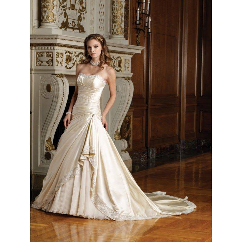 royal-weddings-champagne-colored-bridal-gown-luxury