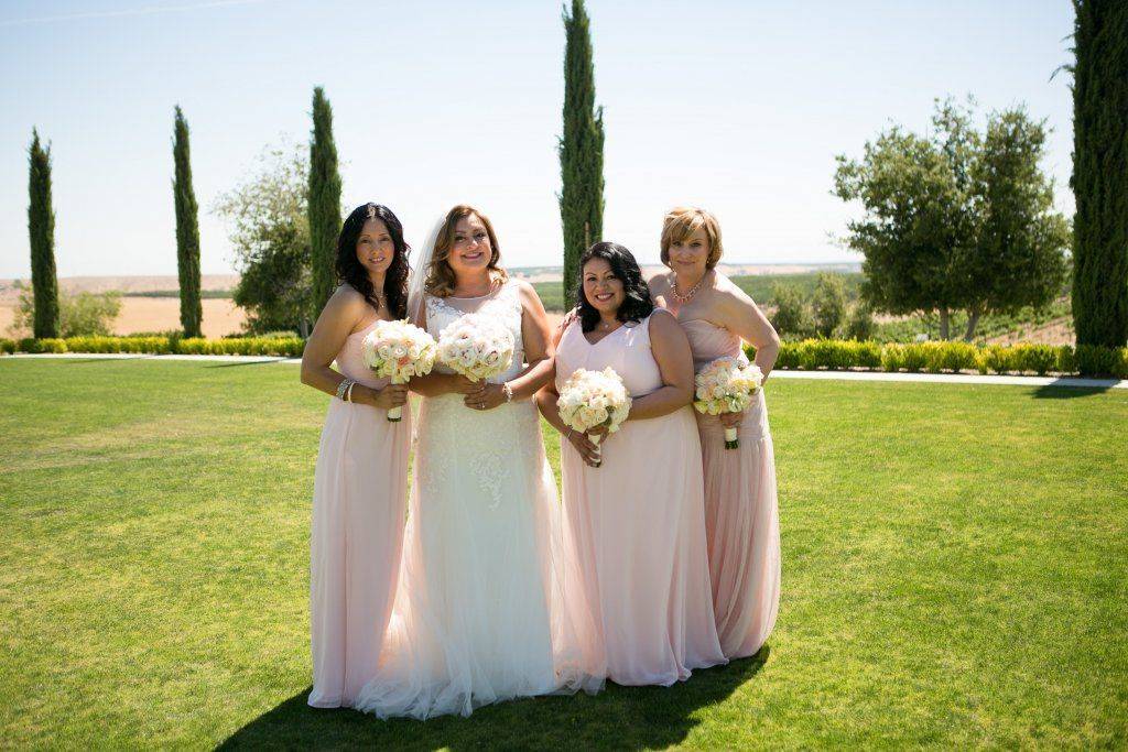 View More: http://danielboonephotography.pass.us/larry--leticias-hathaway-ranch-wedding