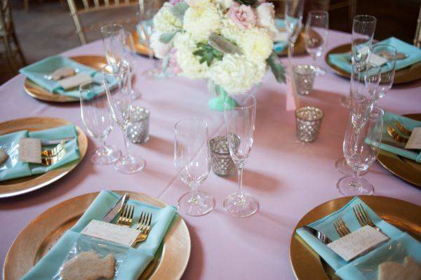 Rentals by Walker Lewis, Florals by House of Flowers, Photographed by Shelli Renee Photography. 
